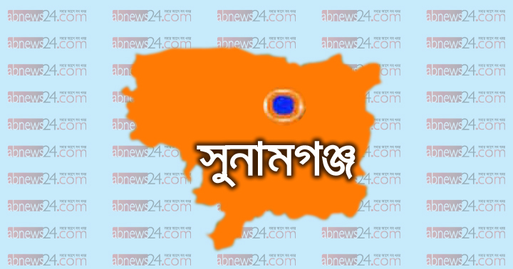 তাহিরপুর বাজারে আগুনে পুড়ে গেছে দোকান